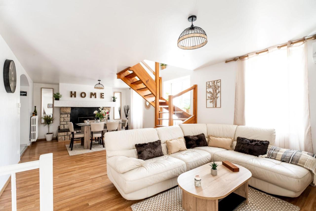 T2 cosy avec parking toute commodité Saugnac-et-Cambran Extérieur photo